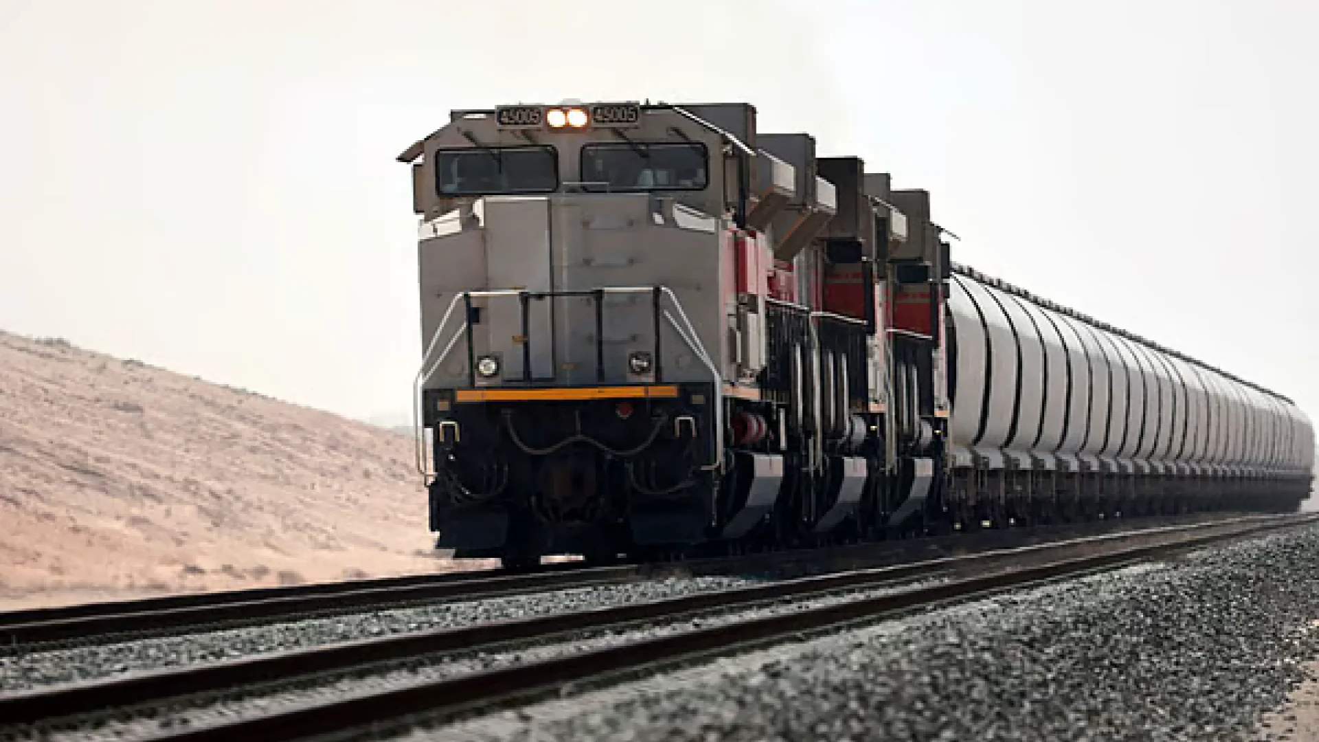 Etihad Rail: Stabile Lieferketten in den VAE | Die Geissens Real Estate | Luxus Immobilien mit Carmen und Robert Geiss – Die Geissens in Dubai